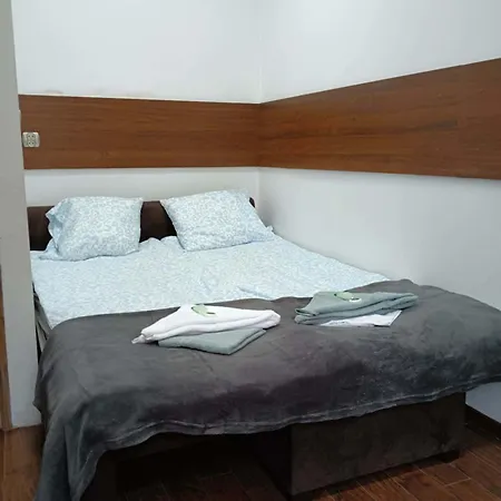 Juliusz Slowacki 6 Apartment *